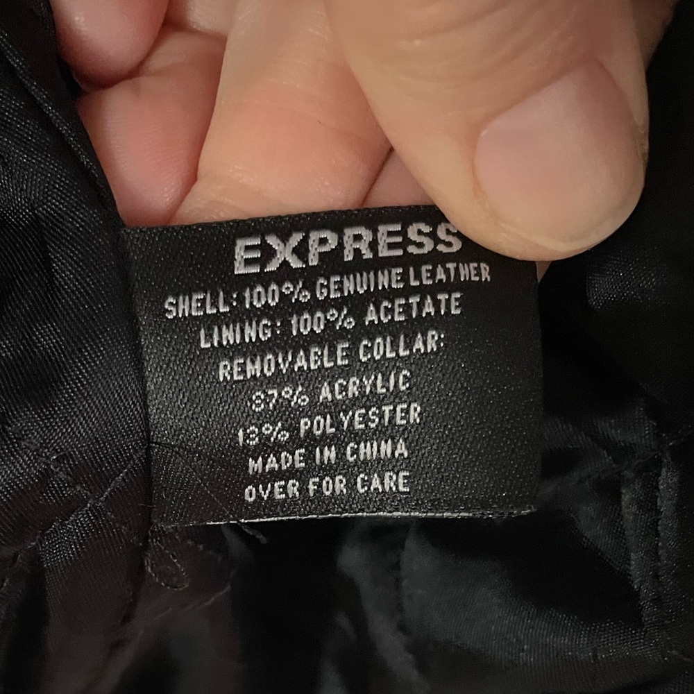 Express Genuine Women's Heavy Duty Sleek Black Leather Moto Jacket - Picture 6 of 7